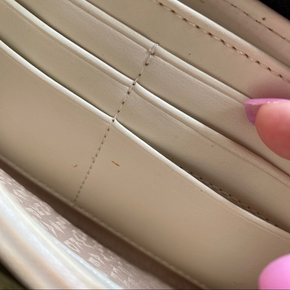 kate spade wallet ♠️ - Picture 6 of 6